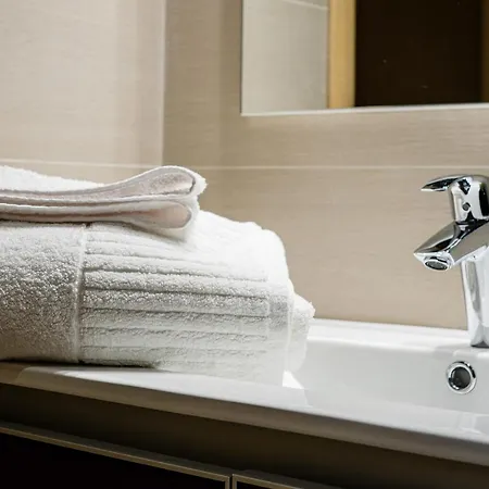 公寓 Namaste Rhodes City