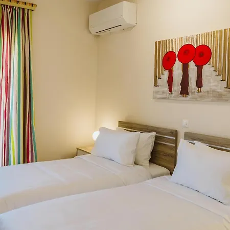 Namaste * עיר רודוס